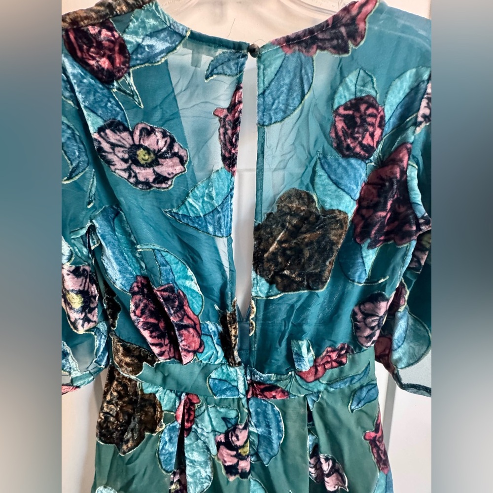 En Crème Floral Shorts Romper S - Picture 4 of 5